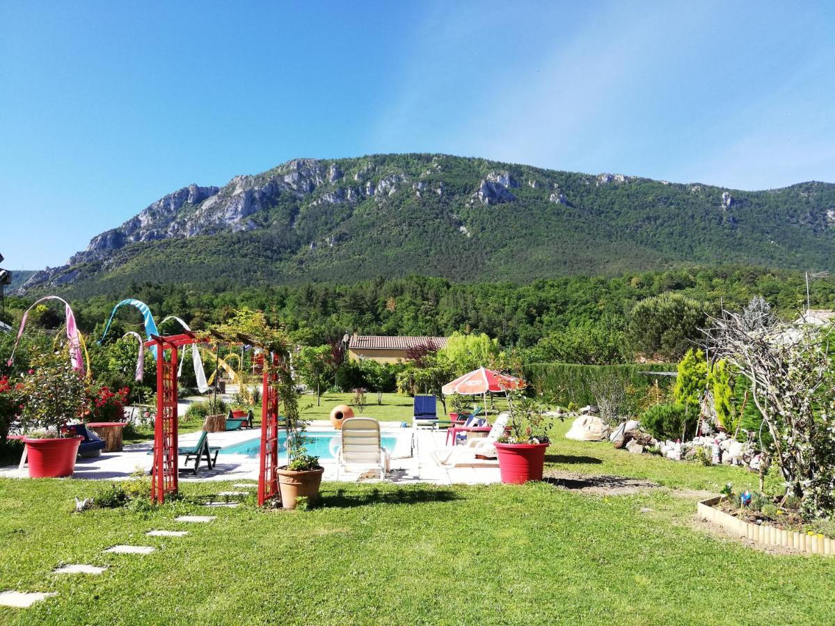 Hotel Restaurant Rose Des Pyrenees Belvianes-et-Cavirac Eksteriør billede